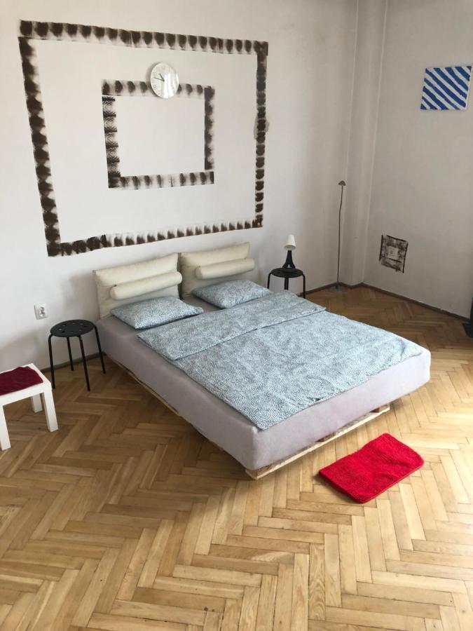 Pokoj 11A Apartment Krasków Exterior foto